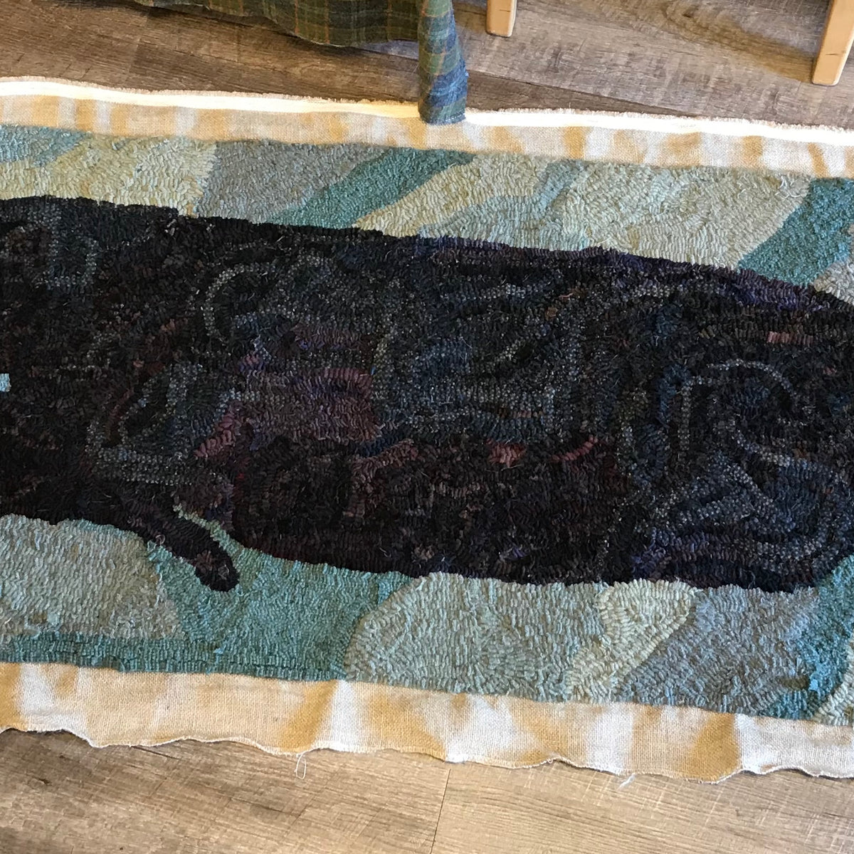 Kimberton N Whale – Searsport Rug Hooking