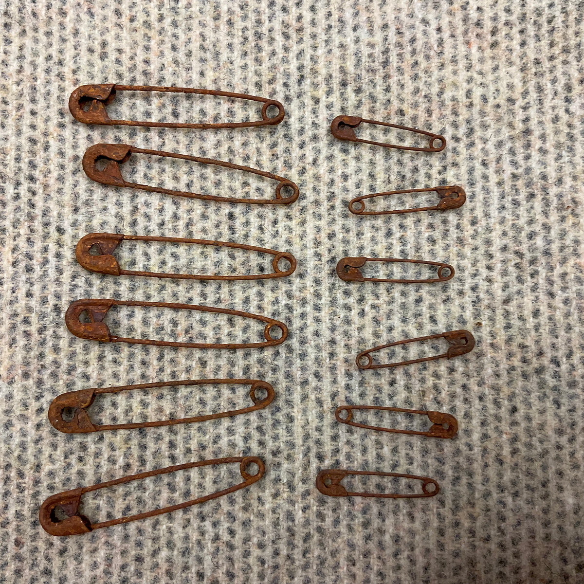 Rusty Track Pin Rusty Pins – Searsport Rug Hooking