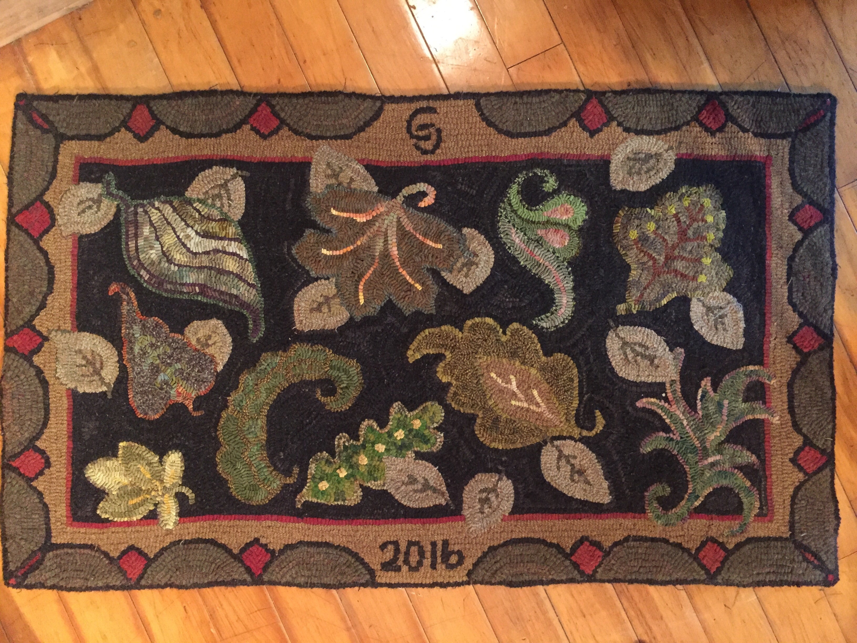 Leaves 24X40 Searsport Rug Hooking