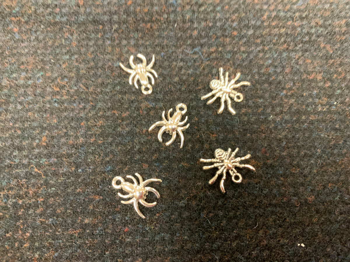 Spider Rug Hooking Patterns Spider Charms – Searsport Rug Hooking
